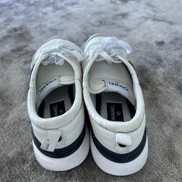 Chanel Leather And Meshed Runners in Black & White Size 43. - Picture 5 of 7